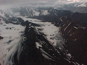Cold Landscape. Flightseeing Tour Of Mount McKinley, Alaska. Travels & Tours Pictures, Photos, Images, & Reviews.