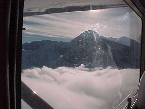 Mount McKinley Peak. Flightseeing Tour Of Mount McKinley, Alaska. Travels & Tours Pictures, Photos, Images, & Reviews.