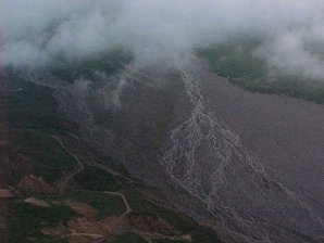 No Cloud Break. Flightseeing Tour Of Mount McKinley, Alaska. Travels & Tours Pictures, Photos, Images, & Reviews.