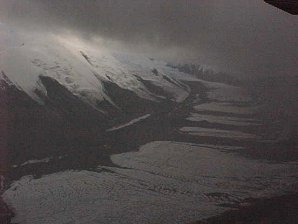 No Cloud Break. Flightseeing Tour Of Mount McKinley, Alaska. Travels & Tours Pictures, Photos, Images, & Reviews.