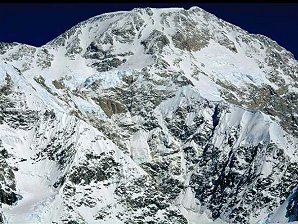 Denali or Mount McKinley Alaska. Travels & Tours Pictures, Photos, Images, & Reviews.