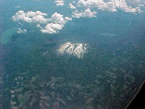 West Coast USA Volcanoes Viewed From High Altitude Aircraft. Travels & Tours Pictures, Photos, Images, & Reviews.