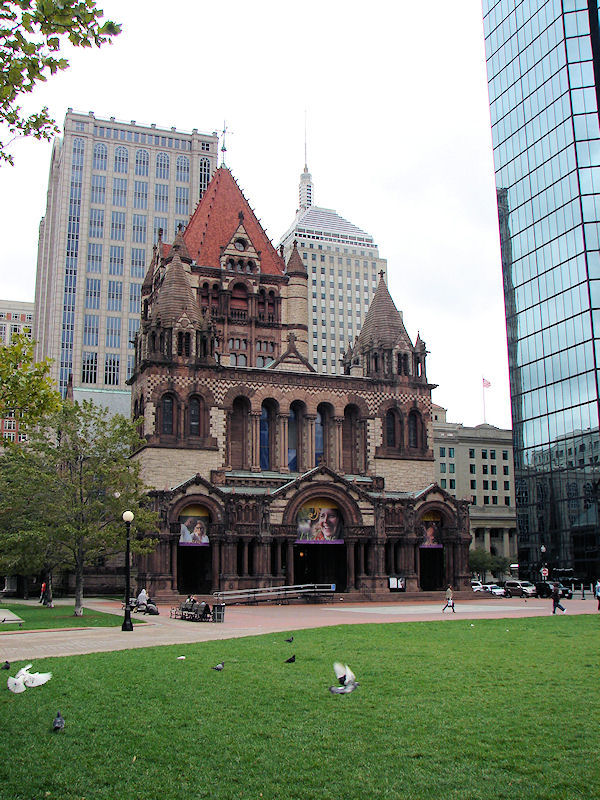 Trinity Church At Copley Square Boston, Massachusetts. Travels, Tours, Photos, Pictures, Information, & Reviews.
