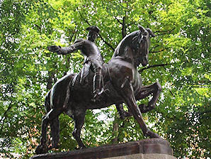 Paul Revere Statue By Cyrus E. Dallin, North End, Boston, Massachusetts. Travel, Tours Photos, Pictures, Information, & Reviews.