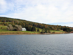 Alexander Graham Bell's Mansion, Beinn Bhreagh. Sailing On The Bras D'or Lakes. Travel, Tours Photos, Pictures, Images, Information, & Reviews.