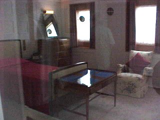 HMY. The Royal Yacht Britannia. North Edinburgh, Scotland, UK. Spectacular Scotland & England. Travels & Tours, Pictures & Photos, Images, Information & Reviews.