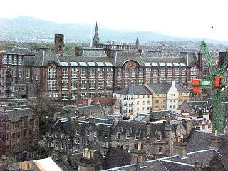 Edinburgh & Edinburgh Castle. Edinburgh, Scotland In The UK. History & Historical. Travels & Tours, Pictures & Photos, Images, Information & Reviews.