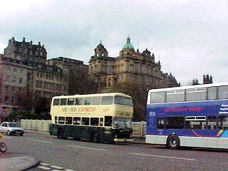 Waverly Tour Buses. Edinburgh and Inveraray, Scotland In The UK. History & Historical Travel & Tour Pictures, Photos, Images, Information & Reviews.