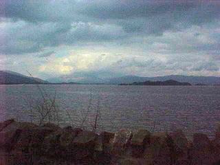 Loch Lomond. Edinburgh and Inveraray, Scotland In The UK. History & Historical Travel & Tour Pictures, Photos, Images, Information & Reviews.
