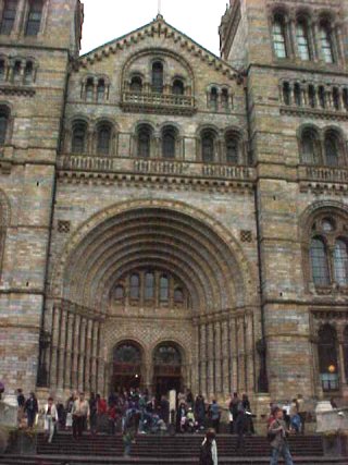 Glasgow Scotland Train Travel Overnight To London England. History & Historical Travel & Tour Pictures, Photos, Images, Information & Reviews.