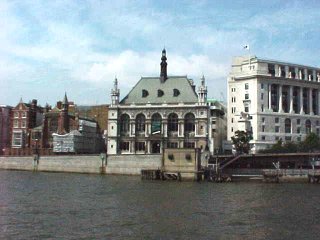 Glasgow Scotland Train Travel Overnight To London England. History & Historical Travel & Tour Pictures, Photos, Images, Information & Reviews.