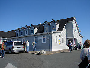 Sou'Wester Restaurant and Giftshop, Peggy's Cove. Travel, Tours Photos, Pictures, Images, Information, & Reviews.