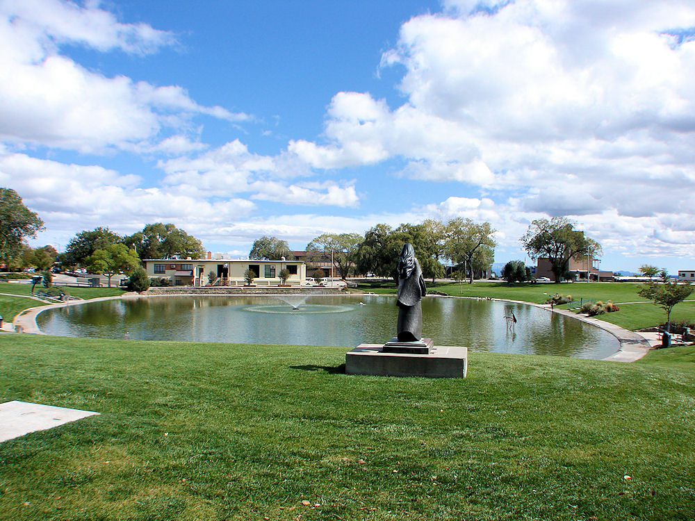 Ashley Pond. Los Alamos, New Mexico. Hikes, Travels, & Tours. Photos, Pictures, Images,& Reviews.