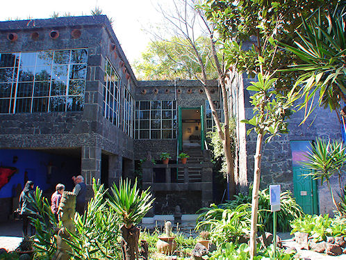 Frida Kahlo Museum, Museo Frida Kahlo, Blue House, or La Casa Azul. Coyoacn, Mxico D.F., Mexico. Travel & Tour Pictures, Photos, Information, Images, & Reviews.