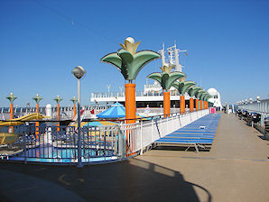 Sapphire Pool. Norwegian Jewel Cruise Ship. Travel, Tours Photos, Pictures, Information, & Reviews.
