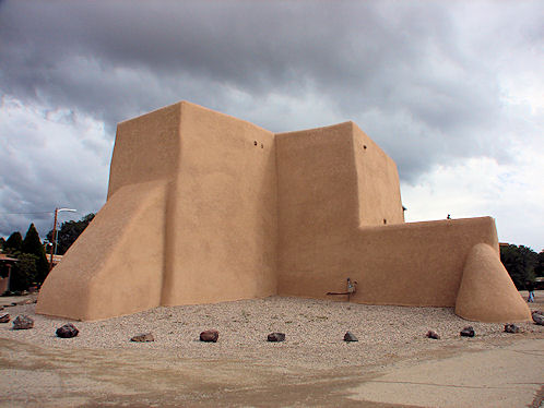 San Francisco de Asis Mission Church, Taos, New Mexico. Hikes, Travels, & Tours. Photos, Pictures, Images, & Reviews.