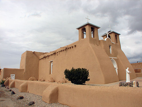 San Francisco de Asis Mission Church, Taos, New Mexico. Hikes, Travels, & Tours. Photos, Pictures, Images, & Reviews.