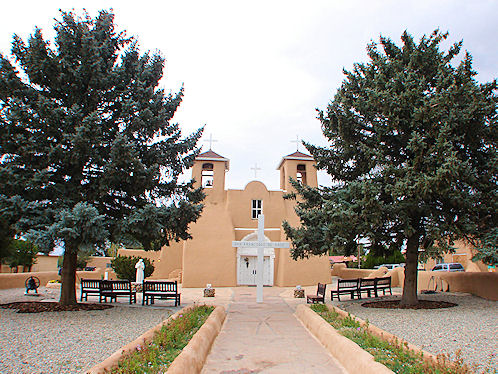 San Francisco de Asis Mission Church, Taos, New Mexico. Hikes, Travels, & Tours. Photos, Pictures, Images, & Reviews.