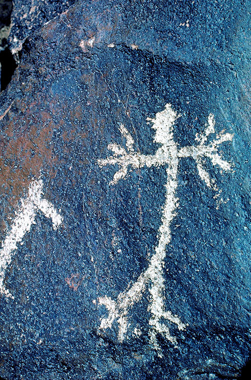 Petroglyph At The Sloan Canyon Petroglyph Site Near Las Vegas & Henderson, Nevada, In The Northwestern McCullough Mountain Range. Travel & Tour Pictures, Photos, Images, Information & Reviews.
