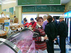 Eve DeLange At The Highwheeler Cafe. Baddeck, Nova Scotia. Travel, Tours Photos, Pictures, Images, Information, & Reviews.