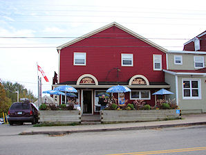 Highwheeler Cafe. Baddeck, Nova Scotia. Travel, Tours Photos, Pictures, Images, Information, & Reviews.